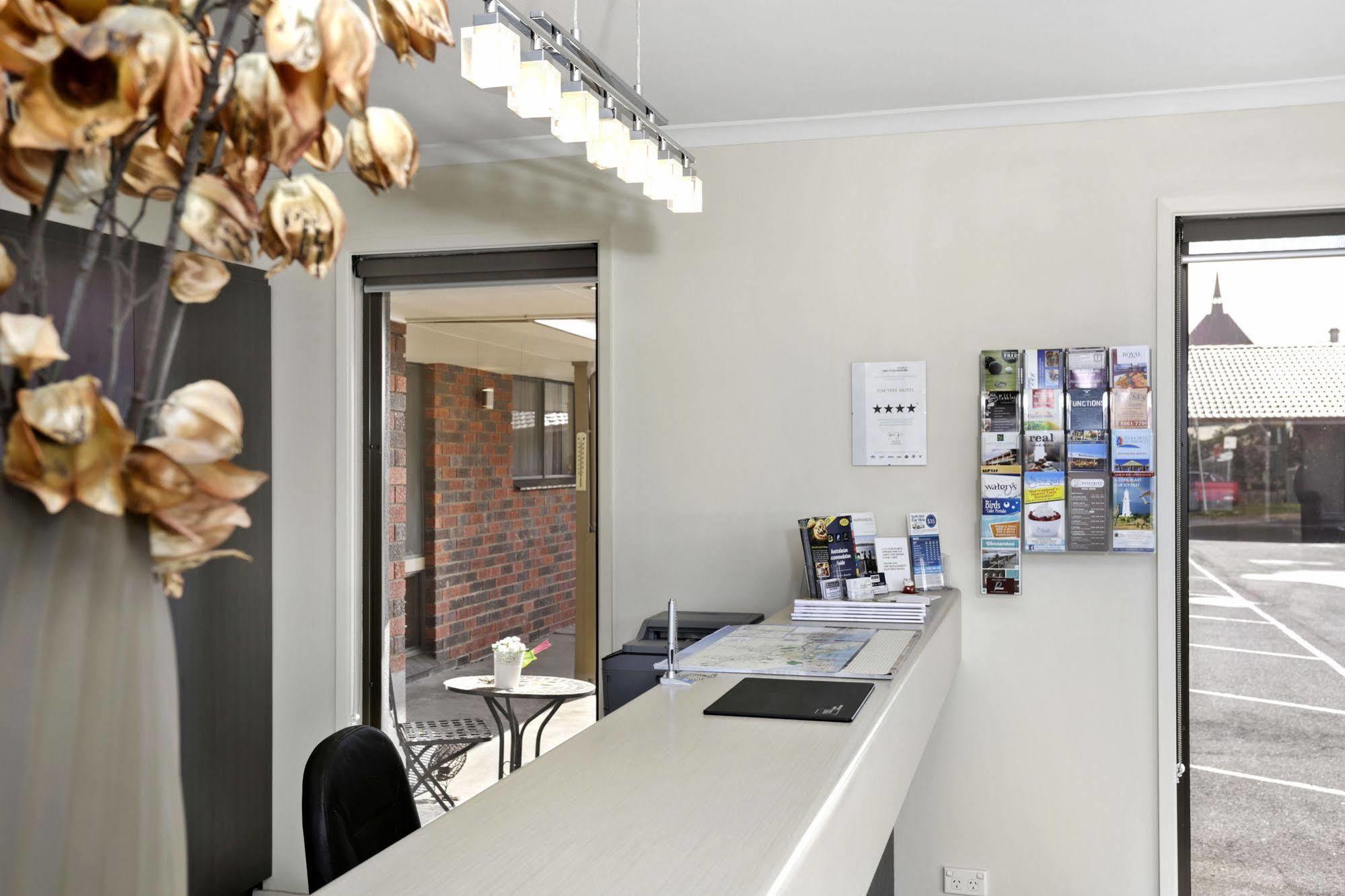 Elm Tree Motel Warrnambool Zewnętrze zdjęcie